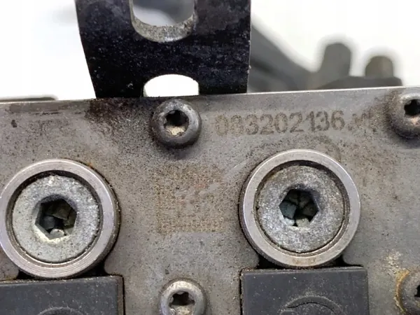Injector GPL OEM 67R-017064 - Estado Usado image 5