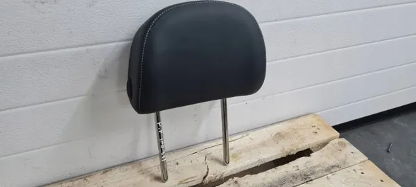 Appuie-tête gauche avant OEM KTS31301 en cuir image 2