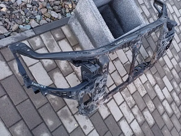 KIA CEED 1 I 06- Frontverstärkung 641011H300 image 3