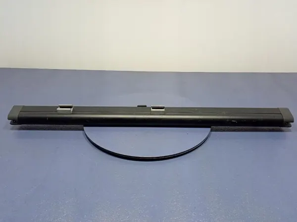 VW Passat B7 Kombi Kofferraumnetz OEM Ambit-984674- image 5