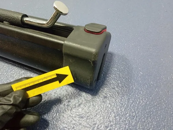 VW Passat B7 Kombi Kofferraumnetz OEM Ambit-984674- image 7