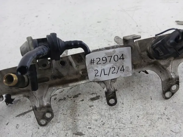 Rampe d'injecteurs OEM 06H906036F pour 1.8 TSI image 7
