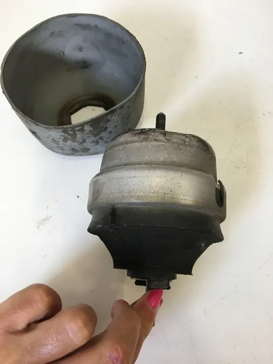 Motorhalterung Links VW Passat B5 FL 1.8T 4B0199379E image 3