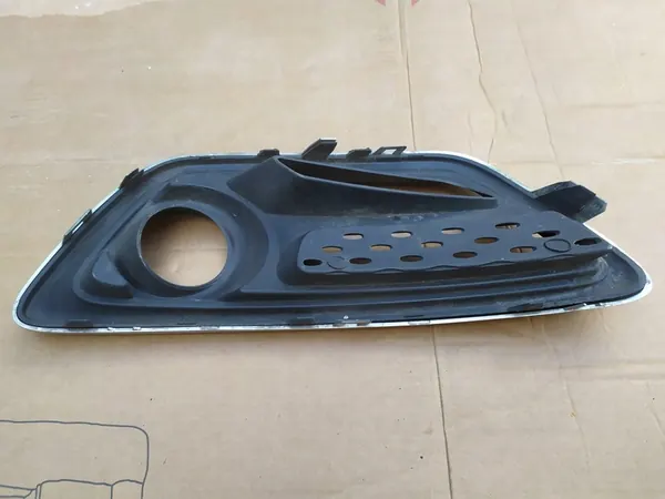 Griglia faro antinebbia anteriore RENAULT CAPTUR II sinistra OEM image 2