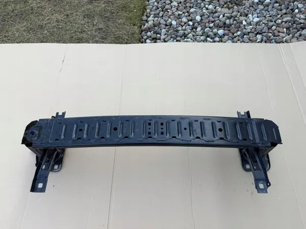 OEM H1BB-109A Framkorsbalk för Ford Fiesta MK8 image 5