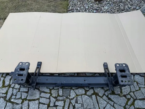 OEM H1BB-109A Framkorsbalk för Ford Fiesta MK8 image 7