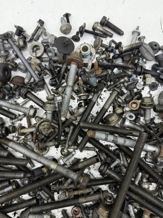 Juego de tornillos OEM ŚRUBY ZESTAW NR: 14 para Audi A6 C7 image 8