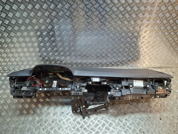 Renault OE Konsolipaneeli OEM S26312906 - Käytetty image 2