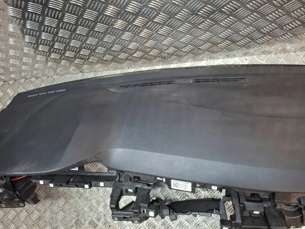 Renault OE Konsolipaneeli OEM S26312906 - Käytetty image 3