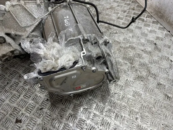Begagnad Volkswagen ID.3 2021 elmotor OEM 12E010001B image 4