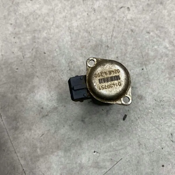 Sensor de virabrequim OEM 01409751 para Volvo image 4
