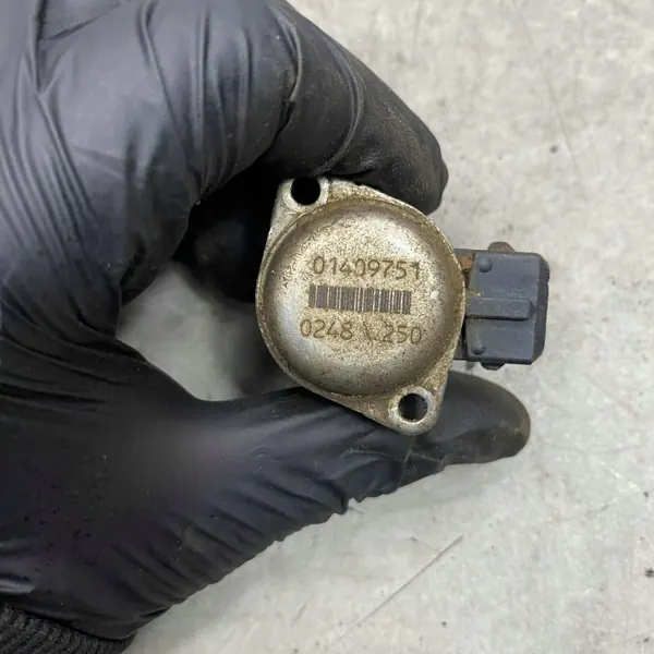 Sensor de virabrequim OEM 01409751 para Volvo image 5