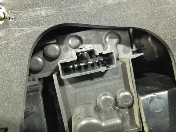 RENAULT LAGUNA III GRANDTOUR BAKLYKTA HÖGER EU 265500021R image 7