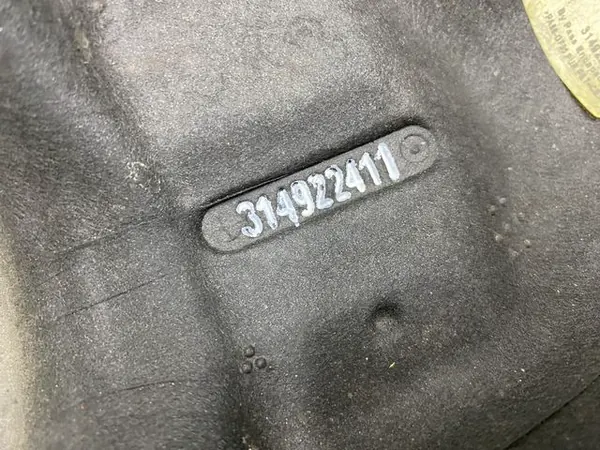 Volvo XC90 II 2.0 T8 Écran Thermique OEM 31492241 image 4