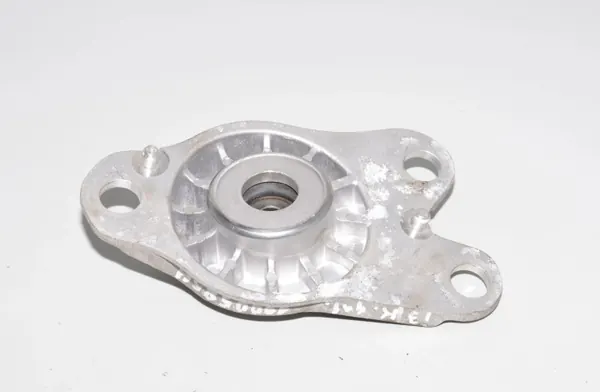 Suporte amortecedor traseiro esquerdo OEM 6852227 BMW I3 image 3