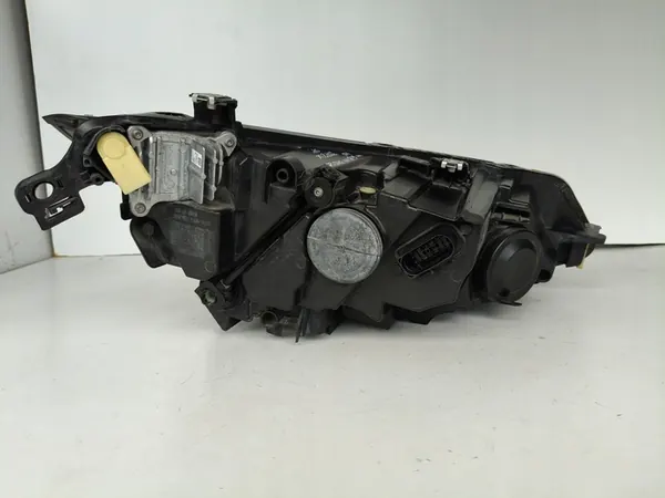 Farol esquerdo VW Golf VIII 8 5H LED image 7