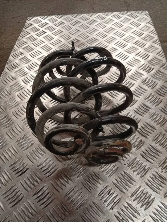 Volkswagen PASSAT B5.5 2003 Molla Anteriore OEM 3B0511115T image 3