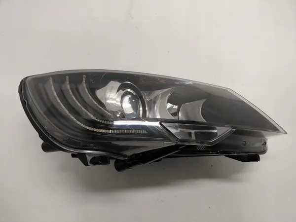 Skoda Superb II Lift Xenon Oikea Lamppu image 5