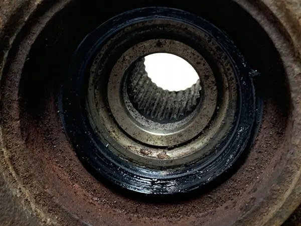 Moyeu roue avant OEM FBZ24756 pour Subaru Impreza image 4