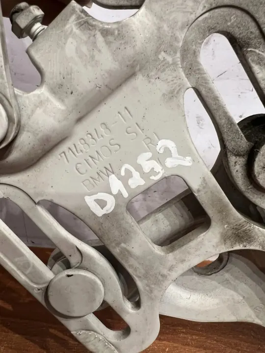 Jeu de charnières hayon BMW X5 E70 OEM D1252 image 3
