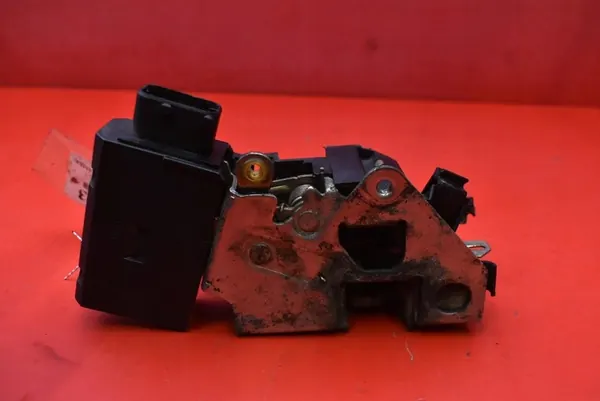 Linke Vordertürschloss BMW E36 Limousine 90-00 OEM 1387606 image 4