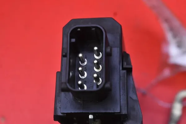 Linke Vordertürschloss BMW E36 Limousine 90-00 OEM 1387606 image 6