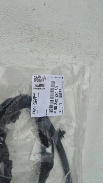 Mazo puerta trasera derecha Opel Grandland 17-22 image 3