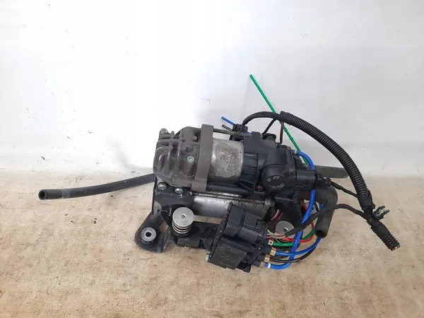 BMW Luchtvering Compressor OEM CATPOL 24444 image 2