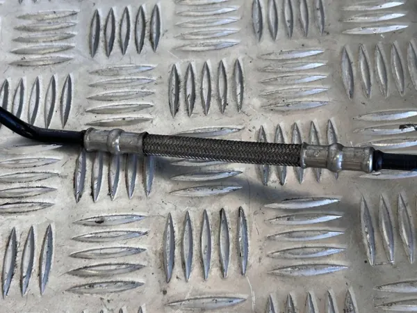Jarruletkut Tesla Model X OEM 102771100C image 3