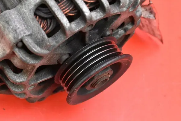 Vaihtovirtageneraattori Chevrolet Aveo T200 1.2 96404263 image 6