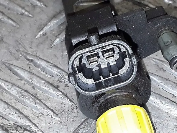 Iniettore Land Rover Discovery 2015 3000td 9x2q9k546dc image 4