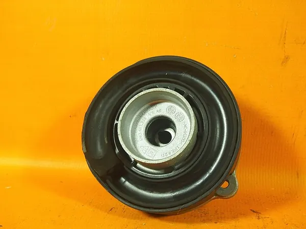 Audi Q7 4M Stötdämpare Fäste Lager 4m0412377 / 4m0413333 image 6