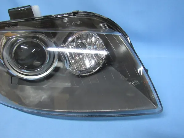 Faros derecho Audi A3 8P0 Bi-Xenón image 4