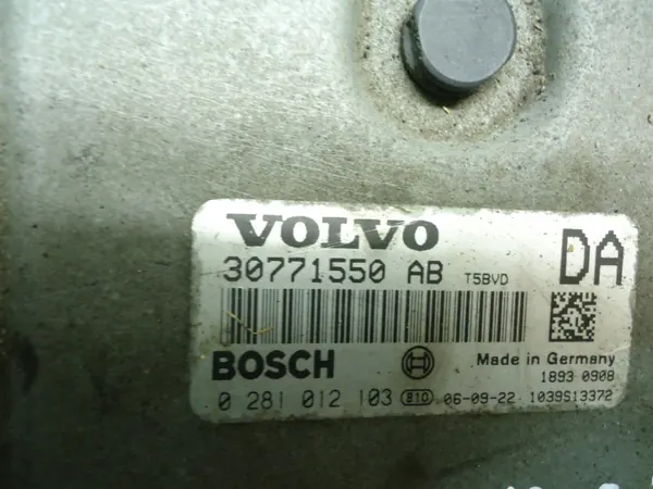 Volvo ECU OEM 30771550 för S60 S80 V70 2.4D5 image 3