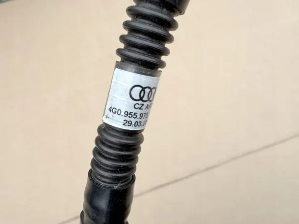 Tuyau de lave-glace pour Audi A6 C7 4G0 Lift, OEM 4G0955970F image 8