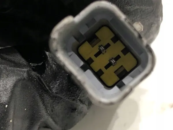Régulateur de pression d'huile OEM LORK-726-139236 Toyota image 3