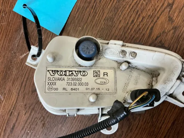 Luces diurnas Volvo V40 OEM 31395922 usadas image 3