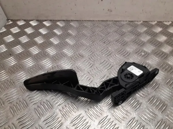 Gaspedal Dodge RAM IV 2500 2017 68043161AD image 2