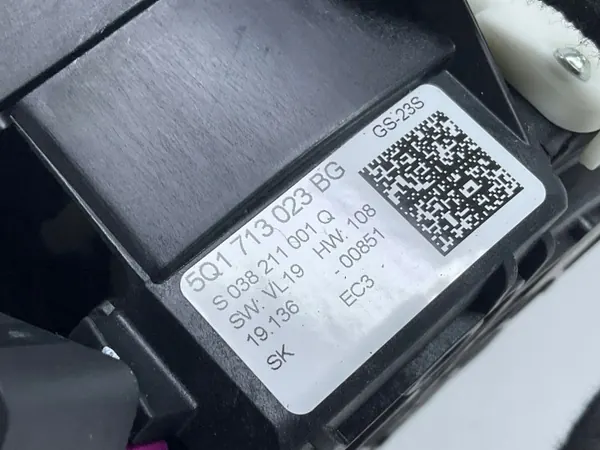 Levier de Vitesses Skoda Karoq OEM 5Q1713023BG Occasion image 5