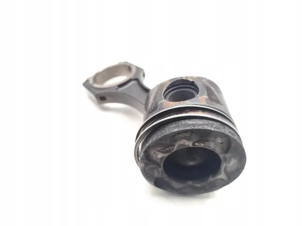 Pistón Mercedes-Benz OM651.930 para B180CDI Diesel image 9
