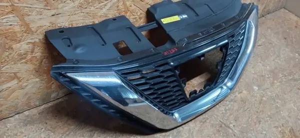 Griglia paraurti anteriore NISSAN QASHQAI II J11 LIFT 62310HV00A image 4