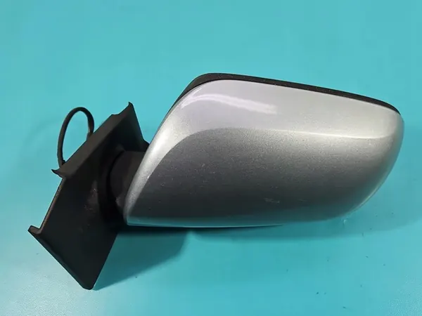 Vasen Peili Toyota Yaris II HB 5D Hopea 1F8 3Pin OEM image 3