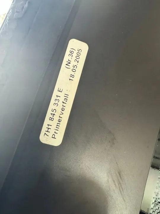 Vitre latérale gauche arrière VW T5 Caravelle OEM 7H1845331E image 3