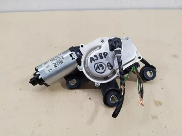 Audi OE 8E9955711E pyyhkijämoottori takaluukulle image 2