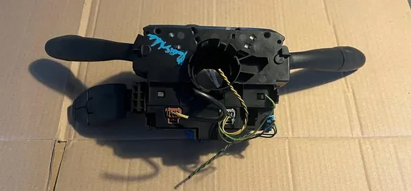 Gecombineerde schakelaar Berlingo III Partner 3 96662455XT image 2