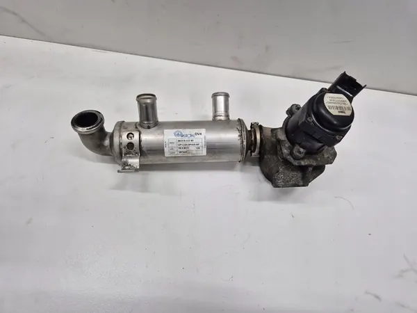 Válvula EGR con enfriador para Citroen Nemo Peugeot Bipper 1.4 HDI OEM image 2