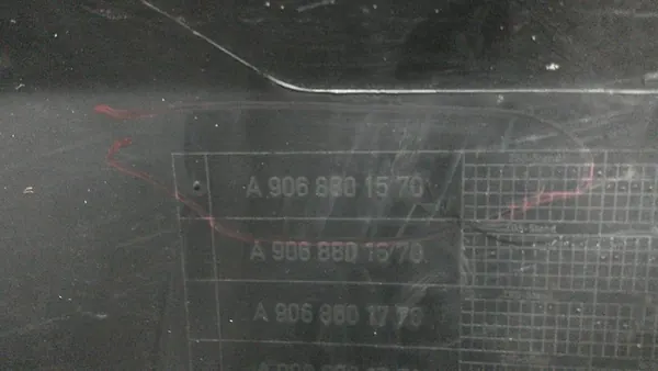 Pare-chocs avant Mercedes Sprinter W906 A9068801570 image 7