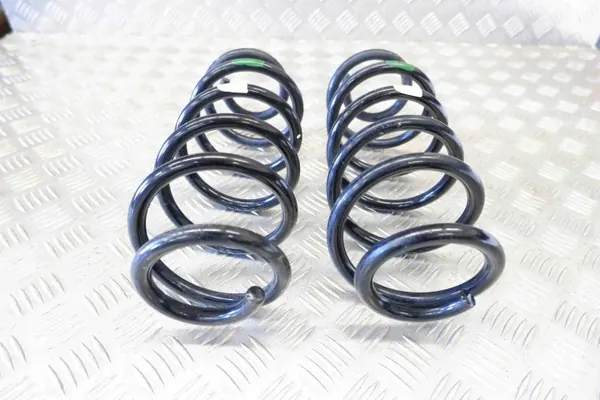 Taka-oikea jousitusjousi OEM 4823147280 image 4