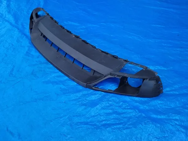 VW Touareg II | Framskärmsspoiler 7P6807061D image 2