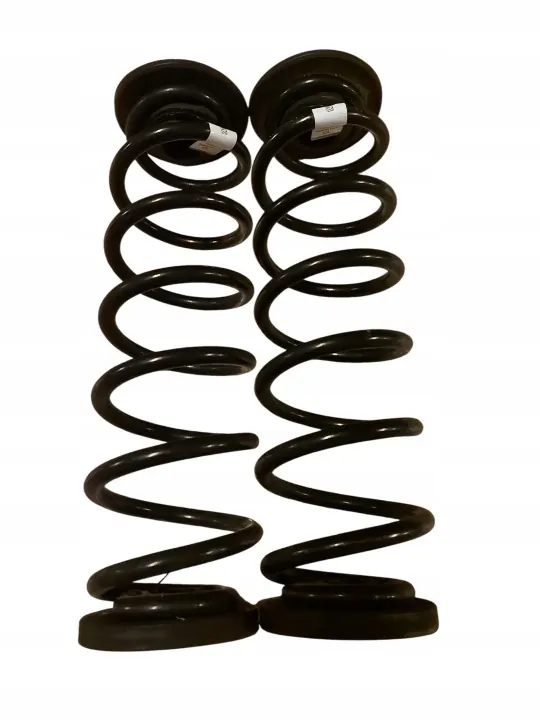 2x Hinterachsfeder OEM 5Q0511121CL Audi Q2 image 2